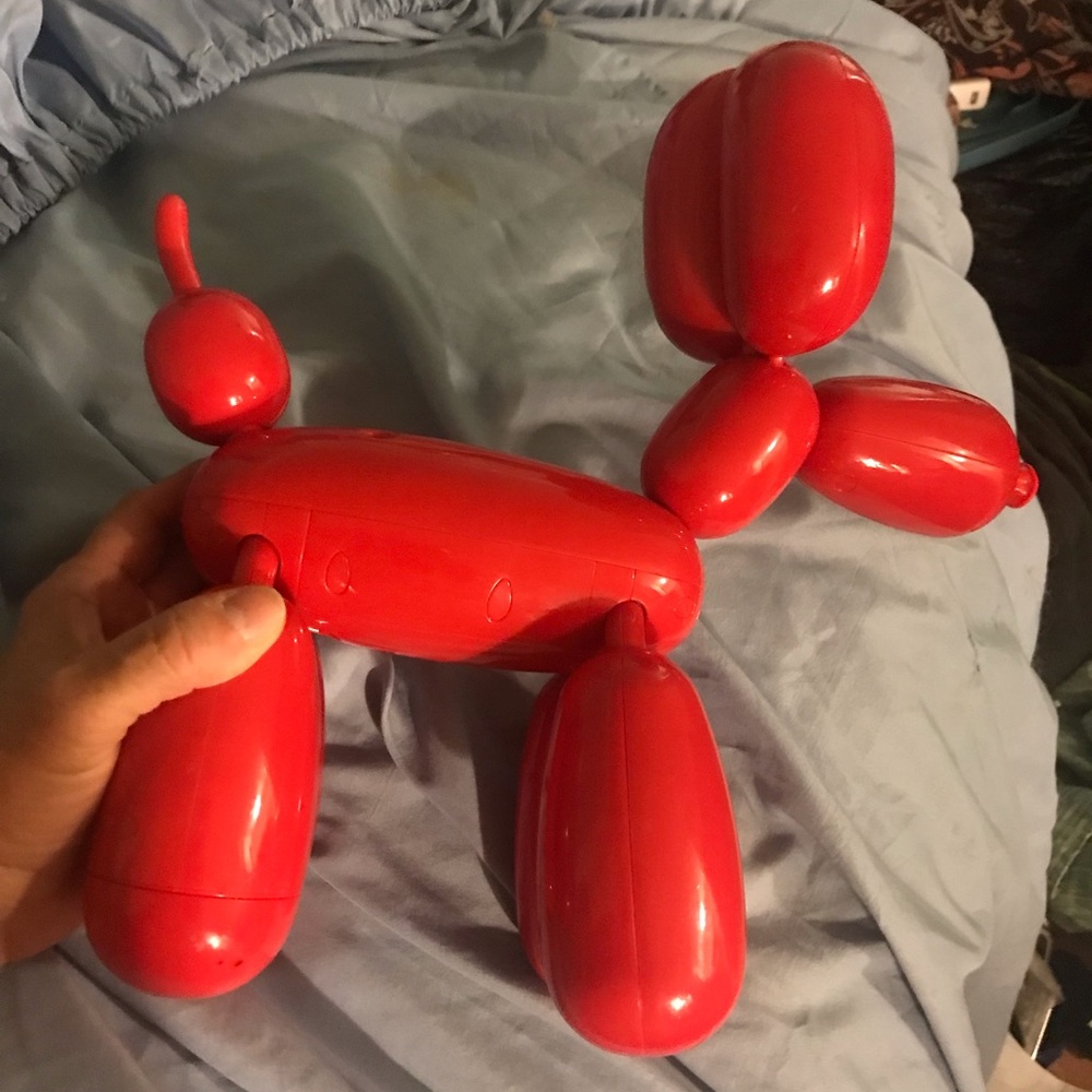 Squeakee balloon dog robot out of box never used.